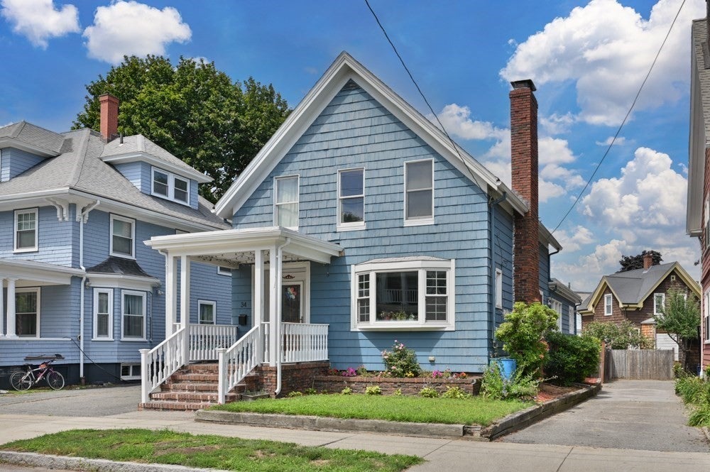 Photo of 34 Basset Street, Lynn, MA