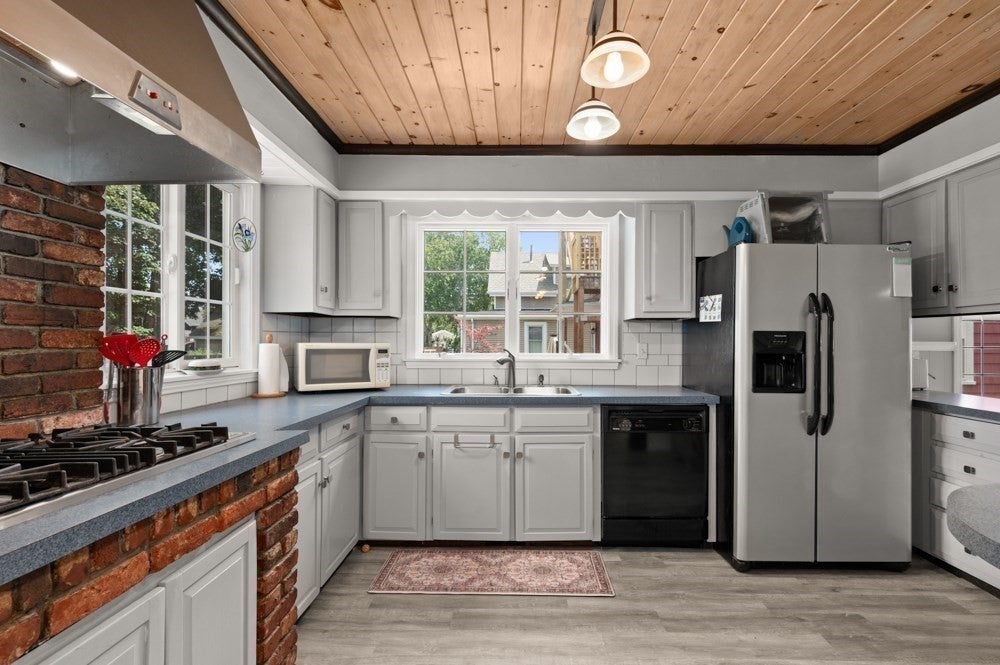 34 Basset Street, Lynn, MA Photo #13