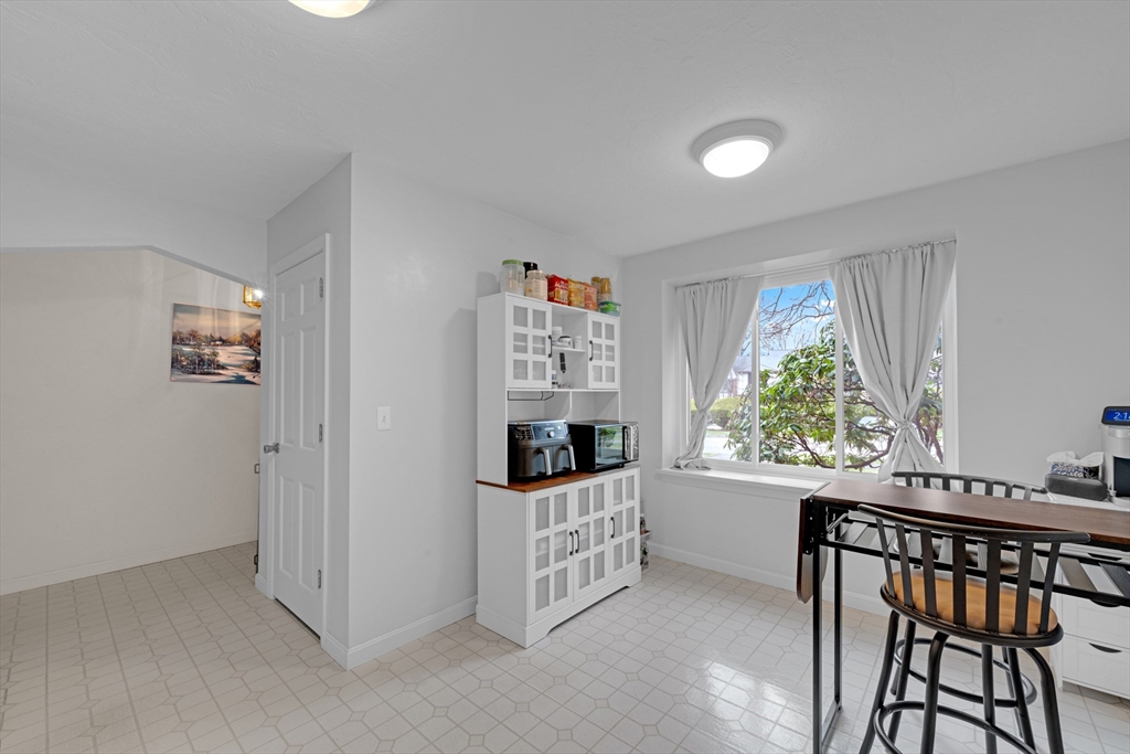 13 Cobblestone Lane 13