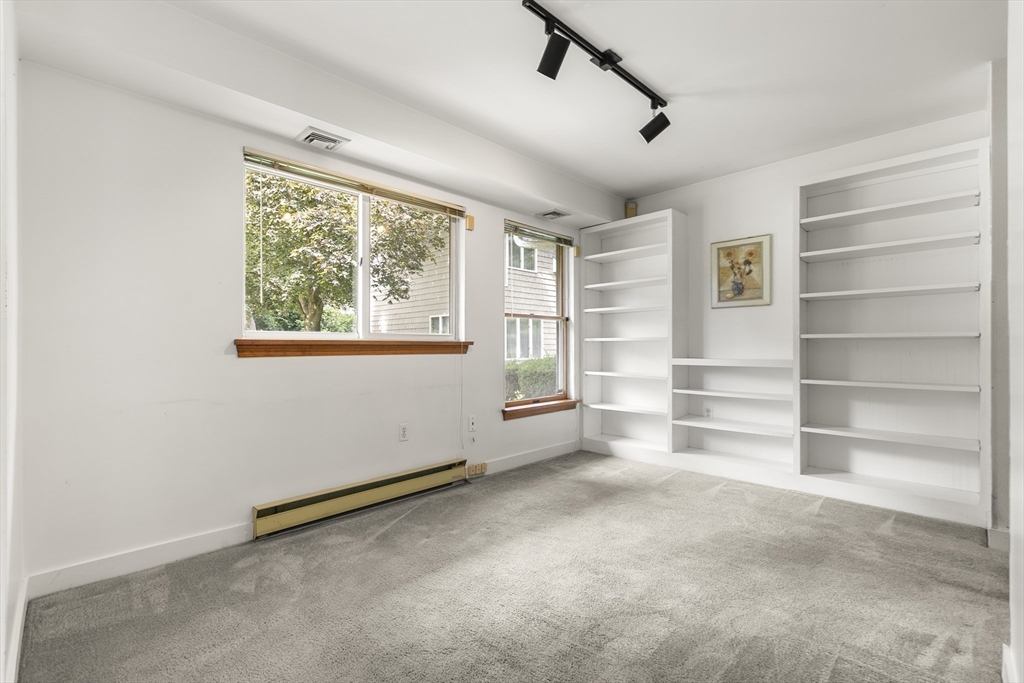 171 Swanton St 73