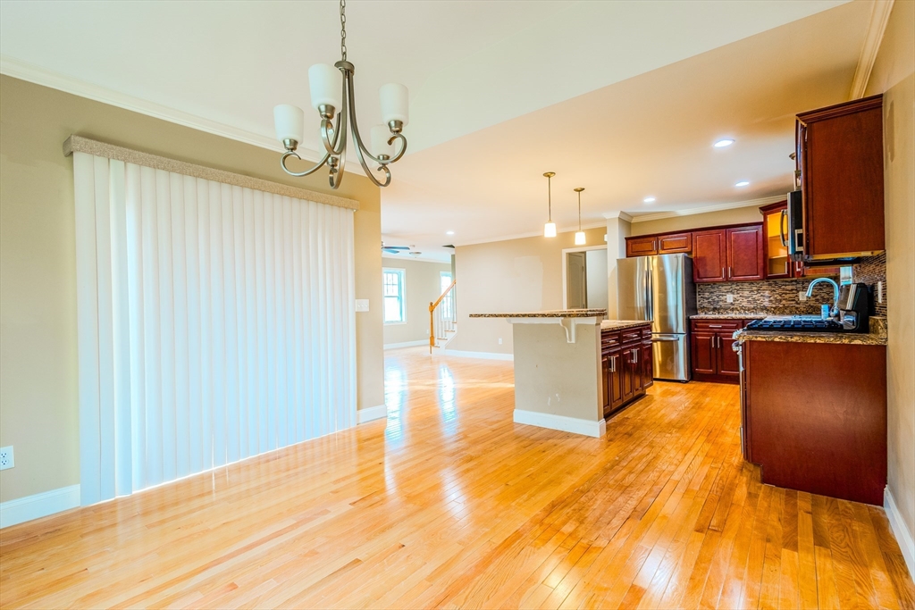 53 Surrey Ln 28