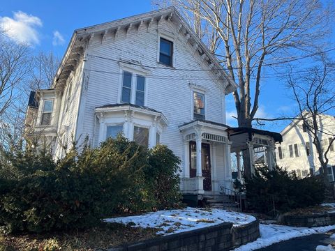 29 Bacon St Warren MA 01083