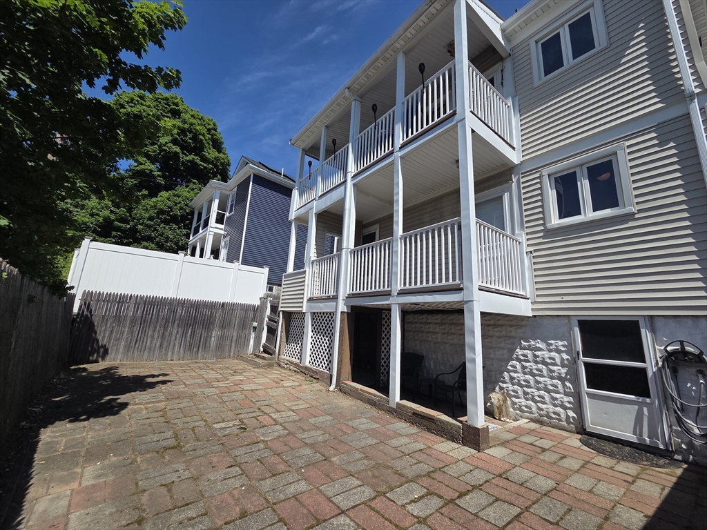 2 Suffolk Ave