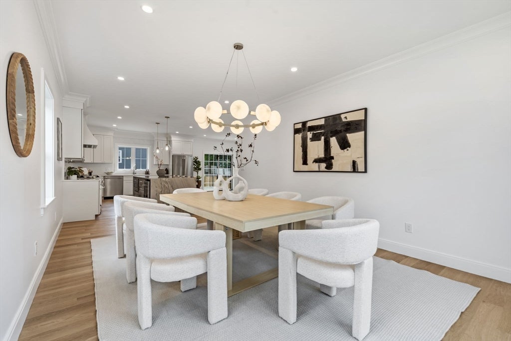 35 Fairview Ave, Lynnfield, MA Photo #9