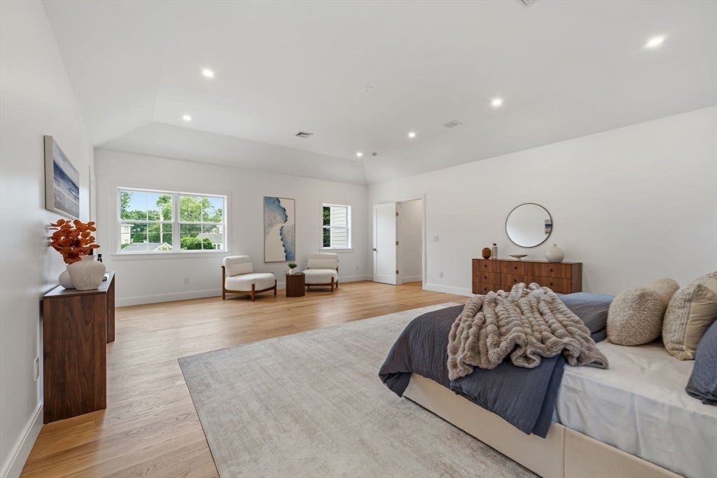 35 Fairview Ave, Lynnfield, MA Photo #26