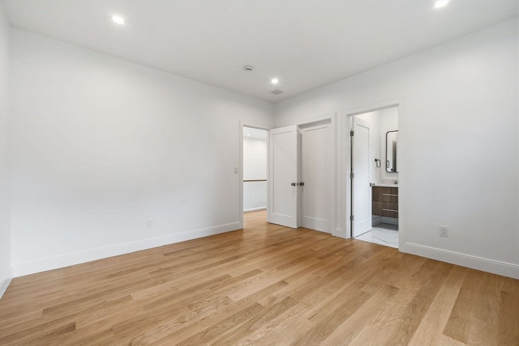 35 Fairview Ave, Lynnfield, MA Photo #17