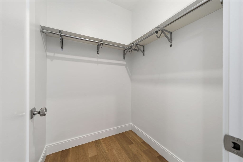 35 Fairview Ave, Lynnfield, MA Photo #16
