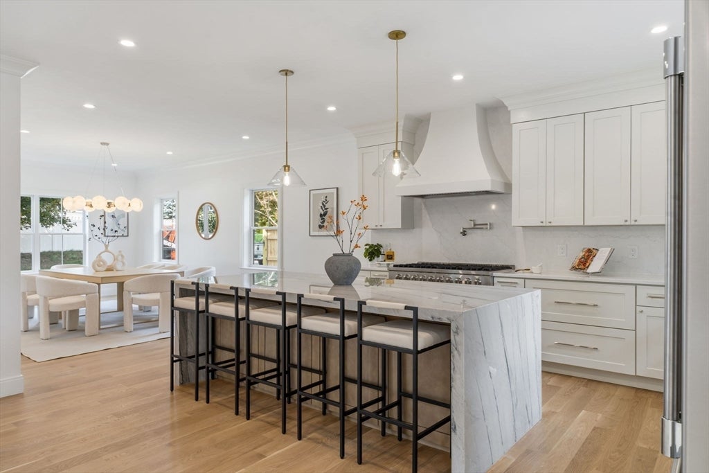 35 Fairview Ave, Lynnfield, MA Photo #5