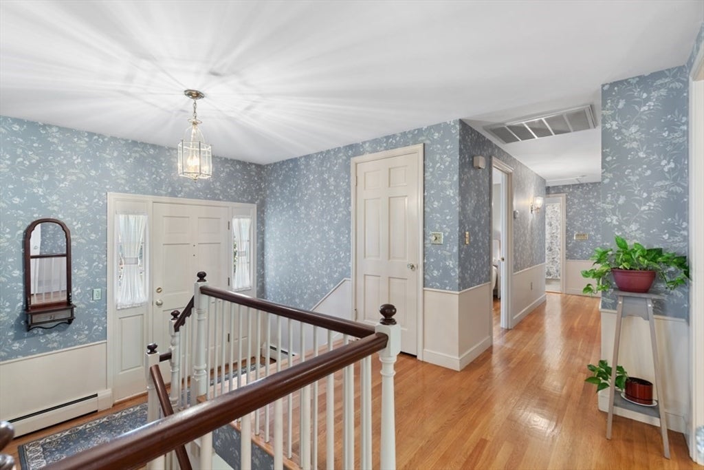 1 Westway, Lynnfield, MA, 1 Westway, Lynnfield, MA Photo #7