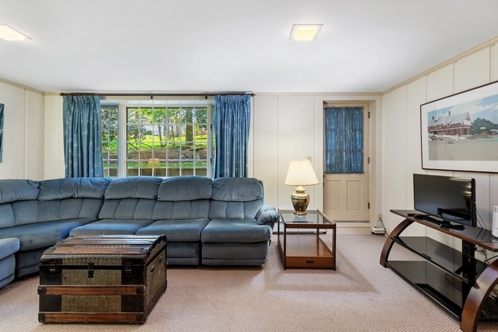 1 Westway, Lynnfield, MA, 1 Westway, Lynnfield, MA Photo #34