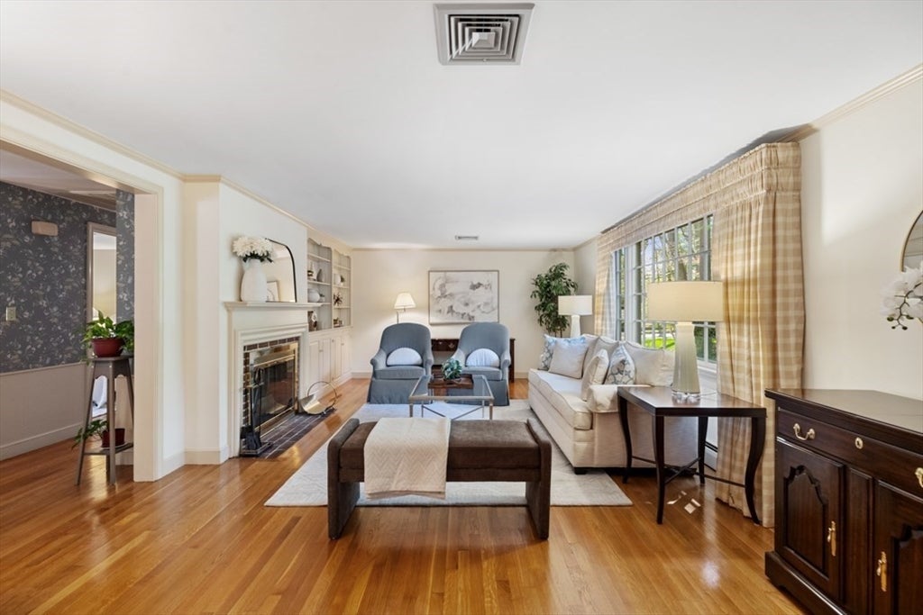 1 Westway, Lynnfield, MA, 1 Westway, Lynnfield, MA Photo #18