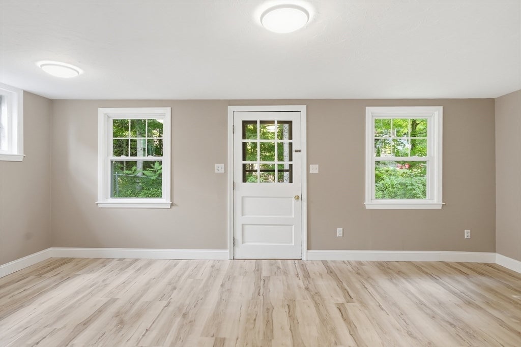 6 Hamilton Drive, Holland, MA Photo #16