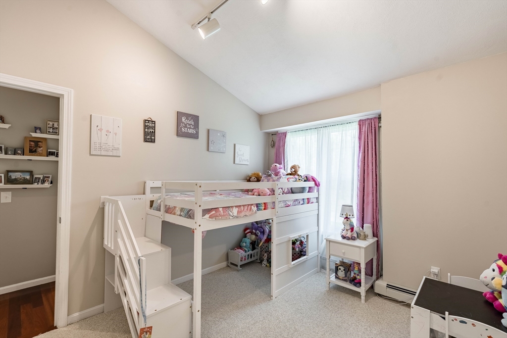 77 Lippitt Ave, Cumberland, RI Photo #18