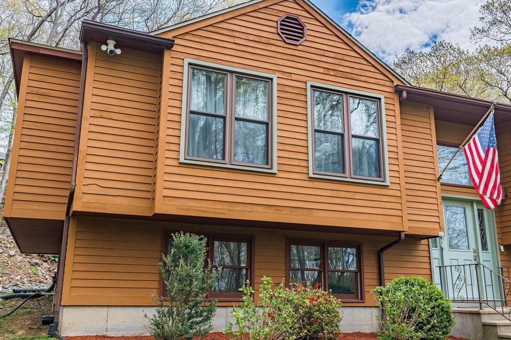 77 Lippitt Ave, Cumberland, RI Photo #30