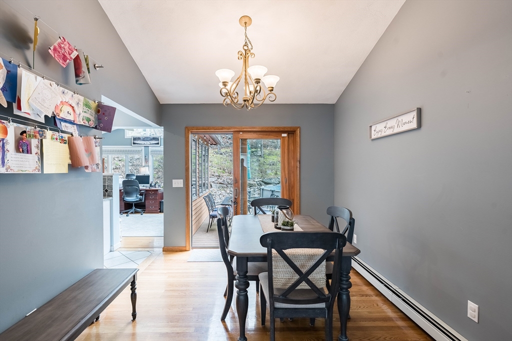 77 Lippitt Ave, Cumberland, RI Photo #7