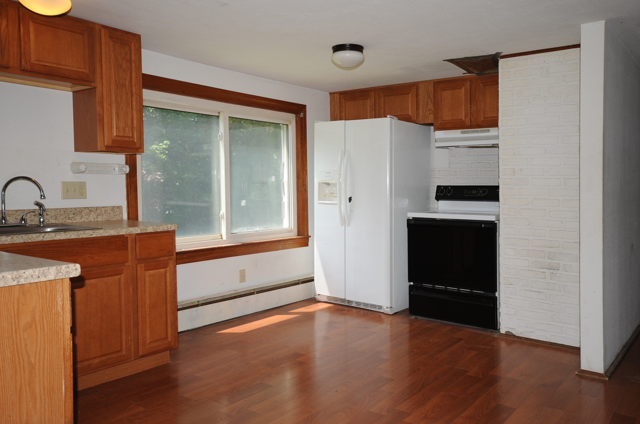 28 Pleasant St