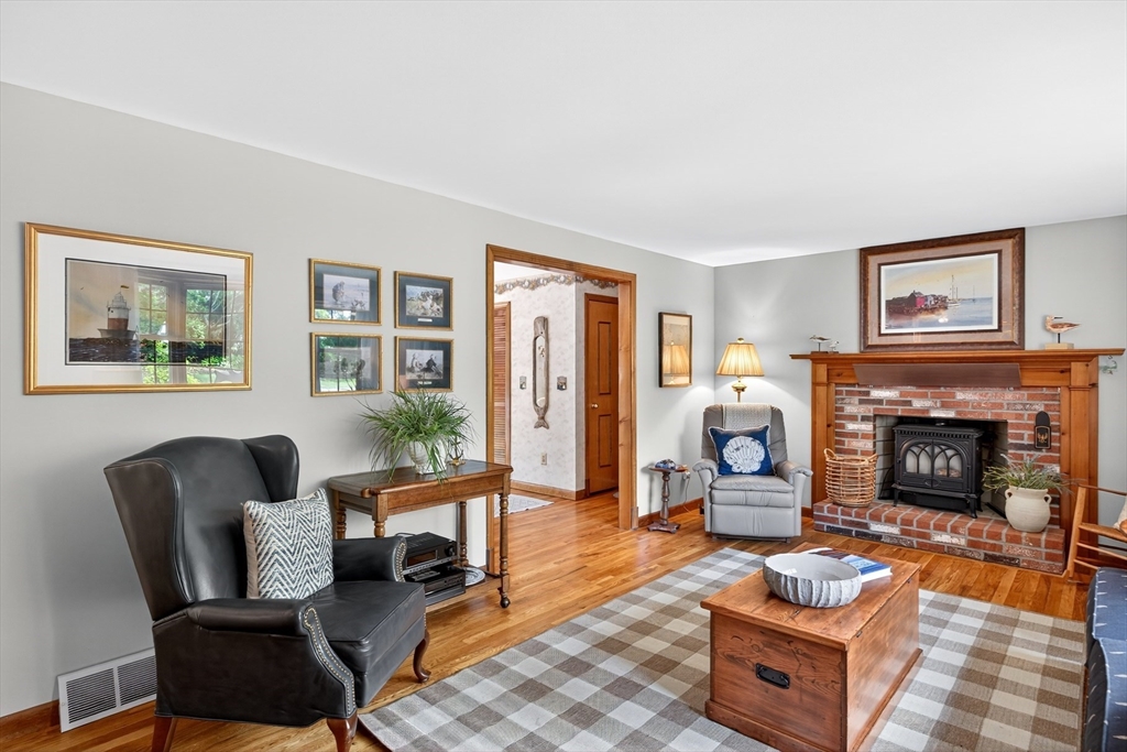 10 Eagle Drive