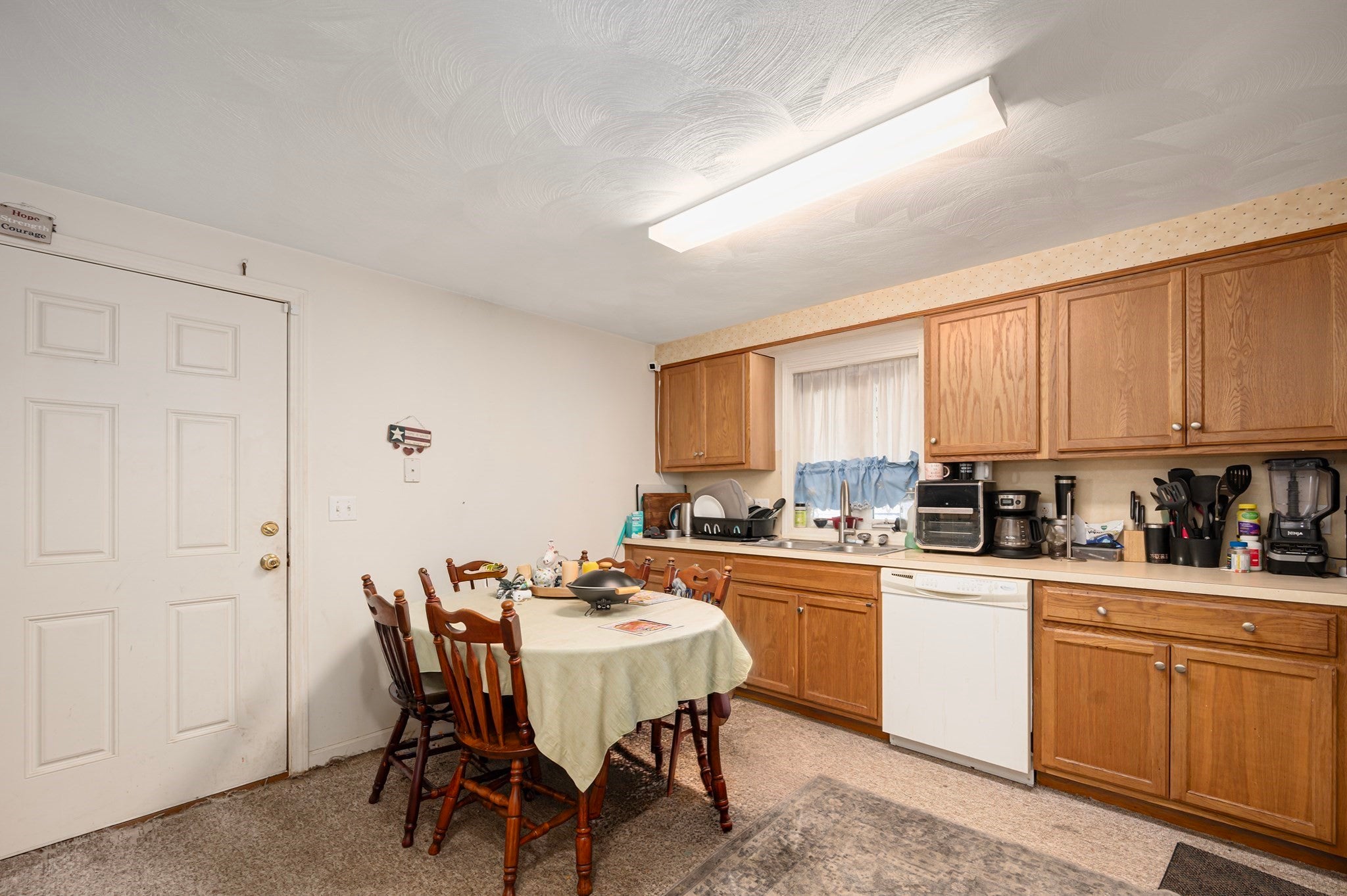 127 Maple Street, Attleboro, MA, 127 Maple Street, Attleboro, MA Photo #12