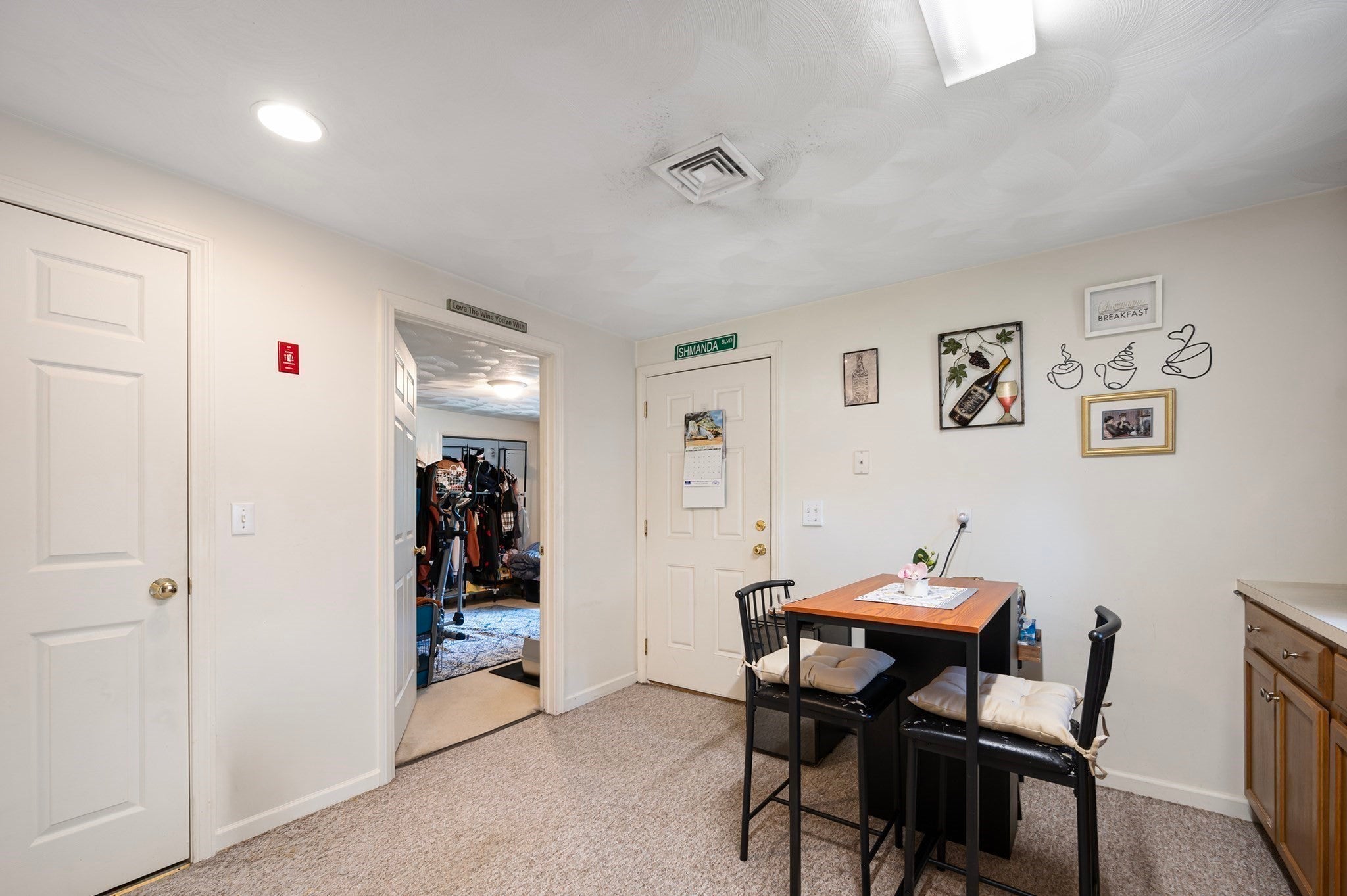 127 Maple Street, Attleboro, MA, 127 Maple Street, Attleboro, MA Photo #4