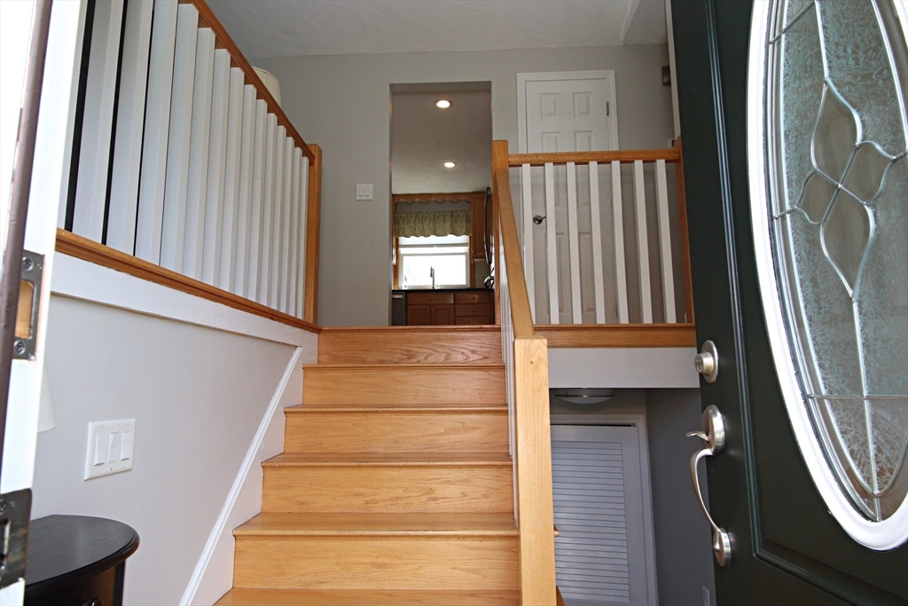 9 Carr Road, Saugus, MA Photo #3
