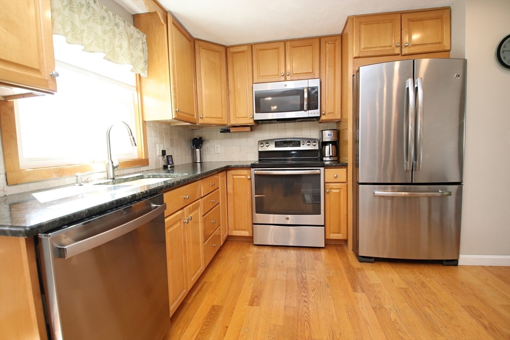 9 Carr Road, Saugus, MA Photo #9