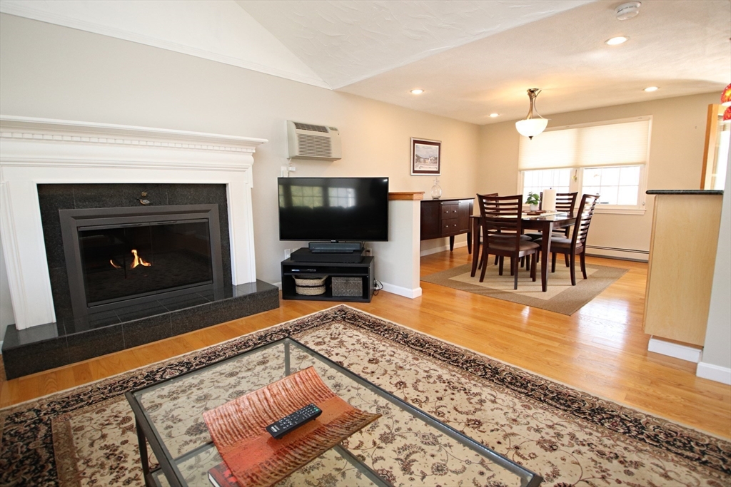 9 Carr Road, Saugus, MA Photo #5