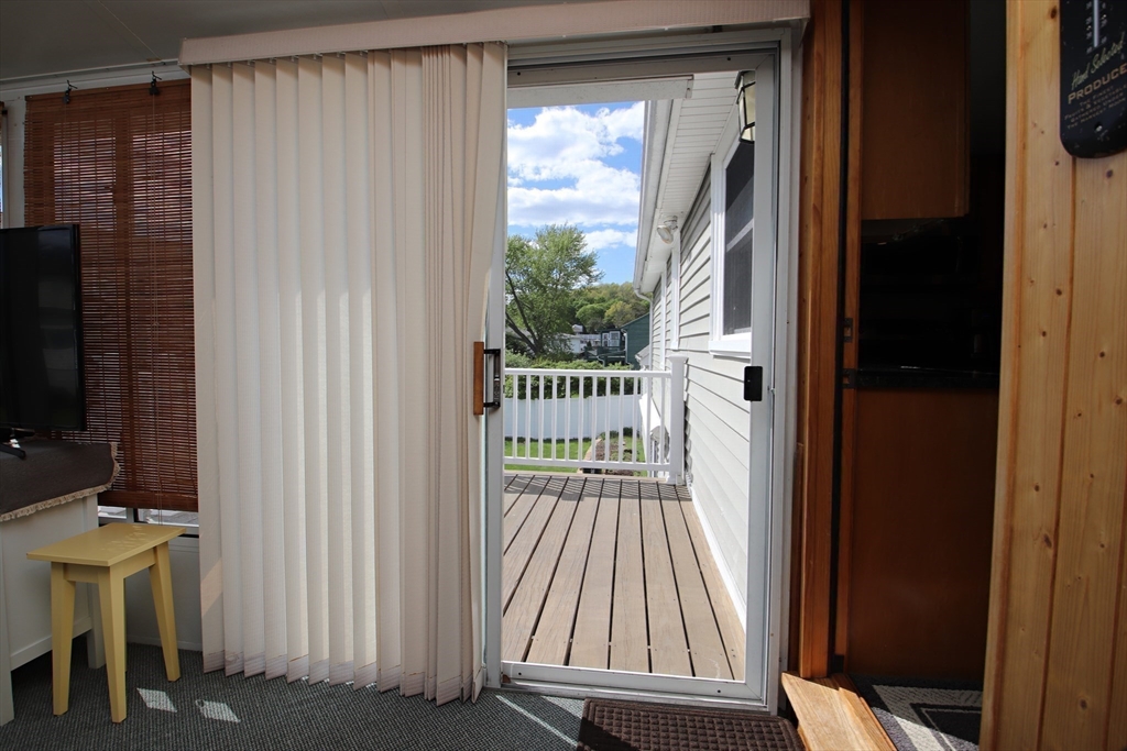 9 Carr Road, Saugus, MA Photo #14