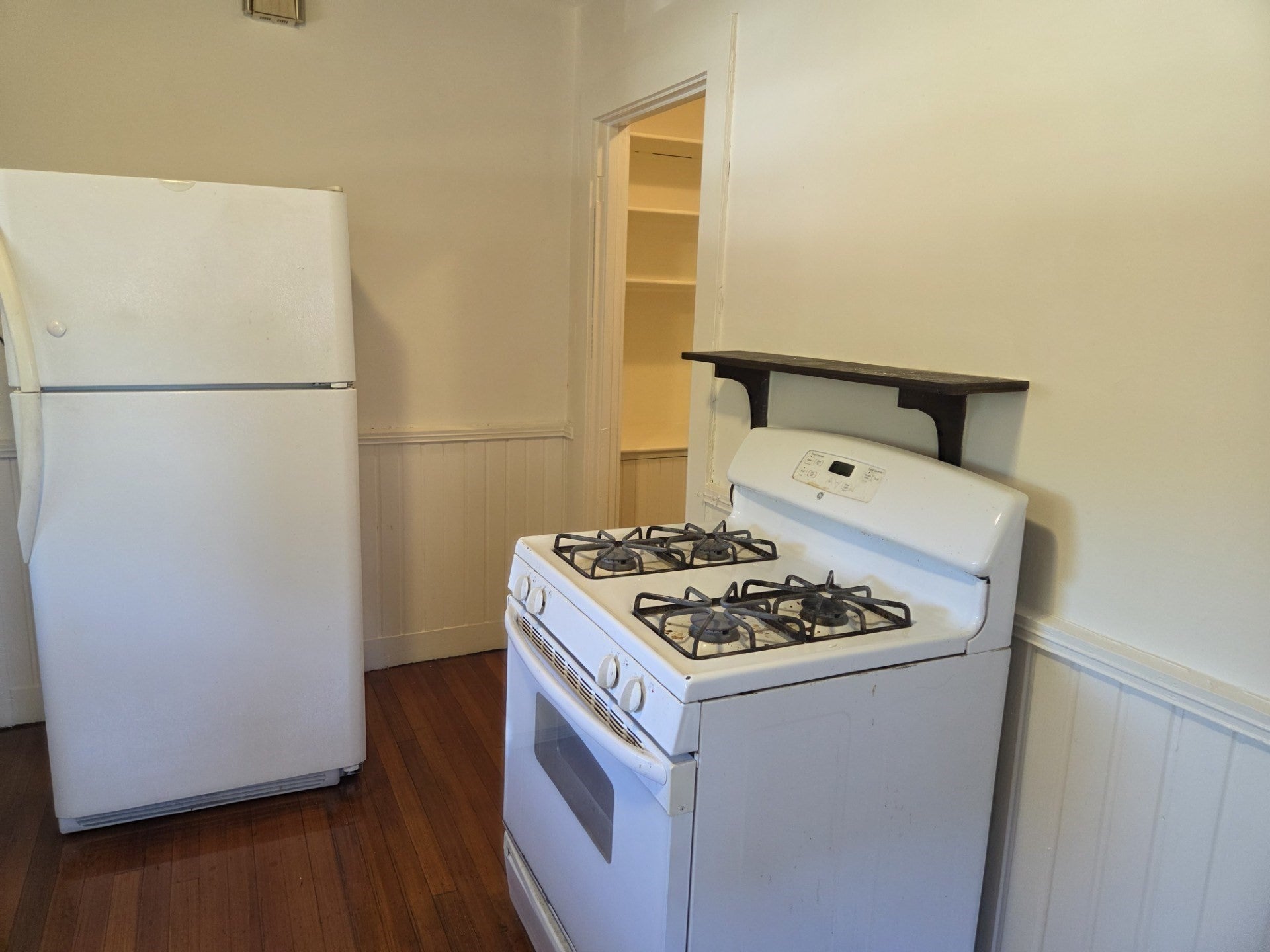 96 Mt. Auburn ST #96, Watertown, MA, 96 Mt. Auburn ST #96, Watertown, MA Photo #3