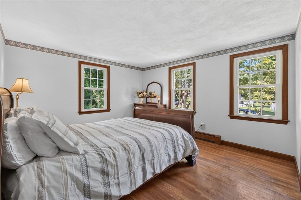 24 Railroad Ave, Taunton, MA Photo #10