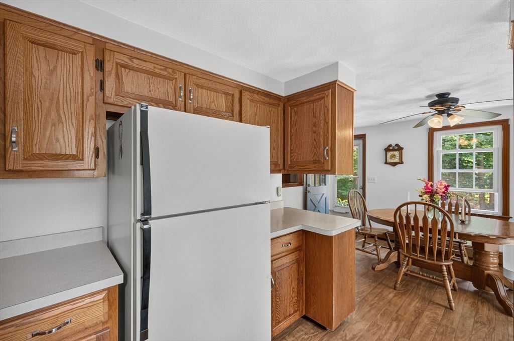 24 Railroad Ave, Taunton, MA Photo #13