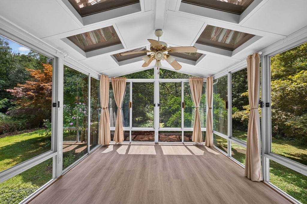 24 Railroad Ave, Taunton, MA Photo #14