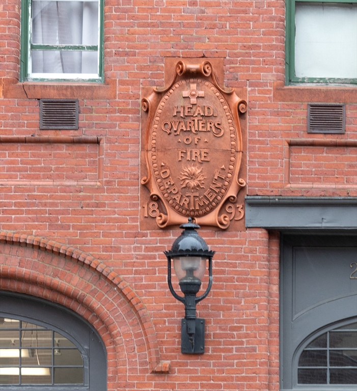 18-22 Essex Street 21