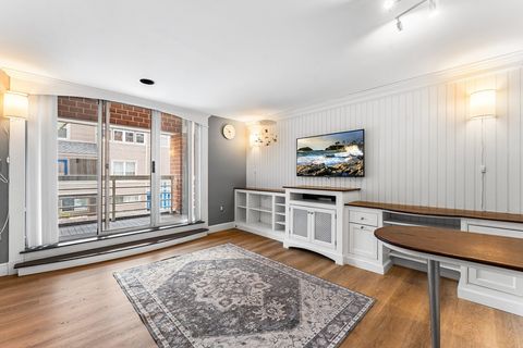 Photo of 20 Chestnut St #11, Cambridge, MA 02139 (MLS # 73483055)