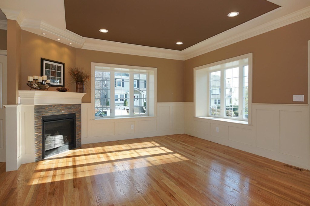 276 Waverley Avenue 1