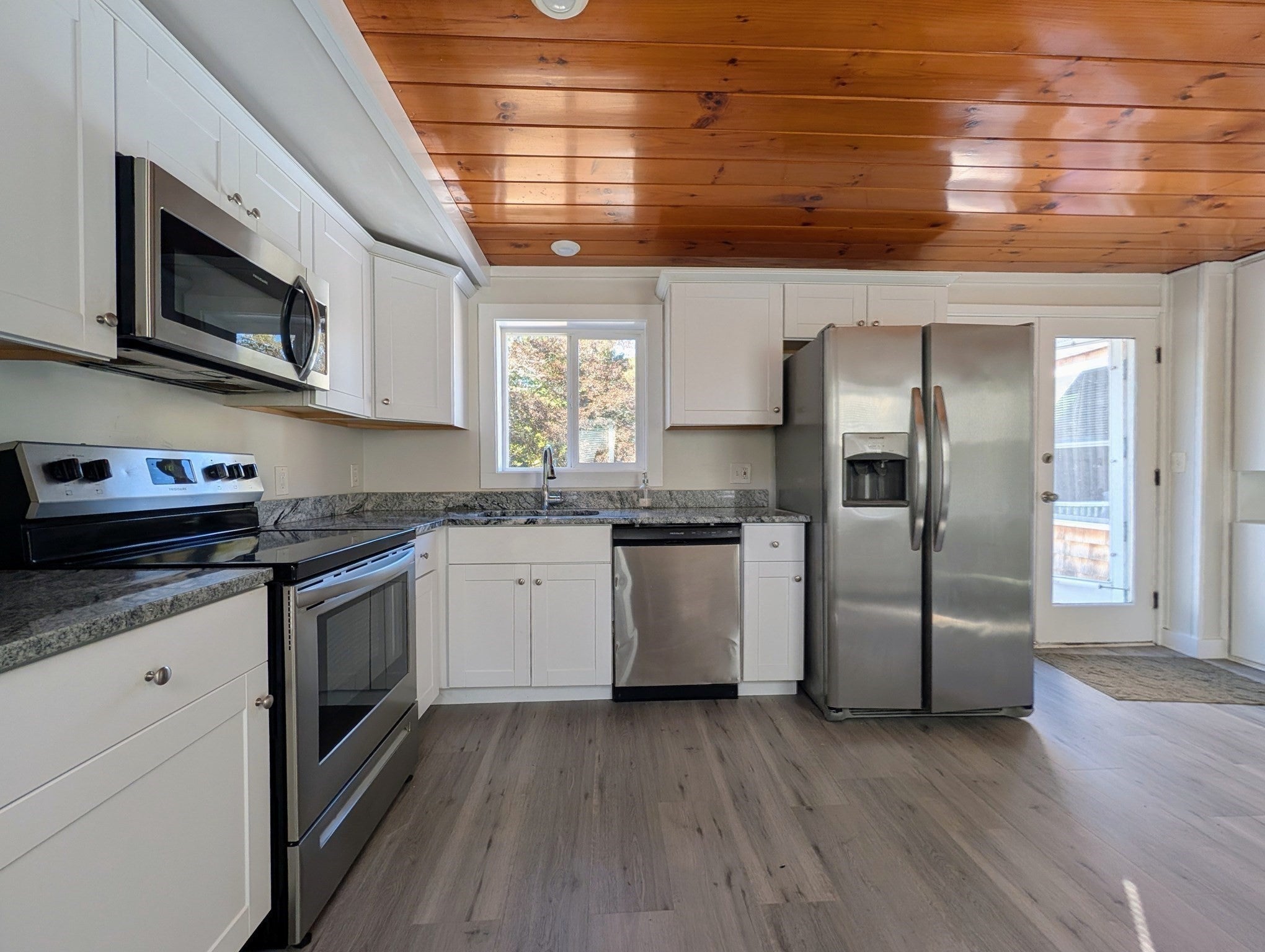532 Main Street, Wareham, MA, 532 Main Street, Wareham, MA Photo #7