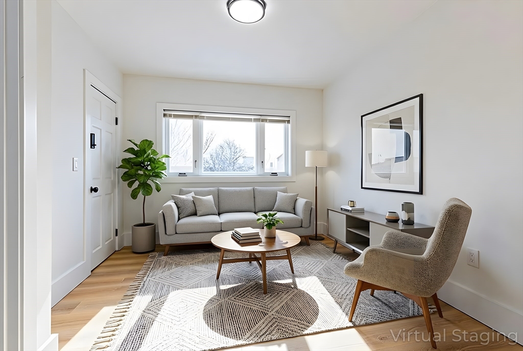 633 East 6th St 2
