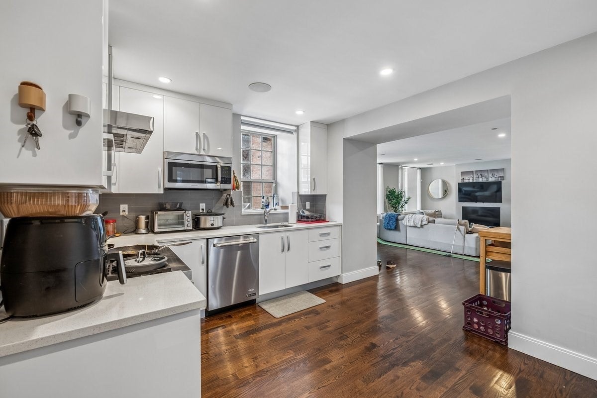 225 Dorchester Street #27, Boston, MA, 225 Dorchester Street #27, Boston, MA Photo #3