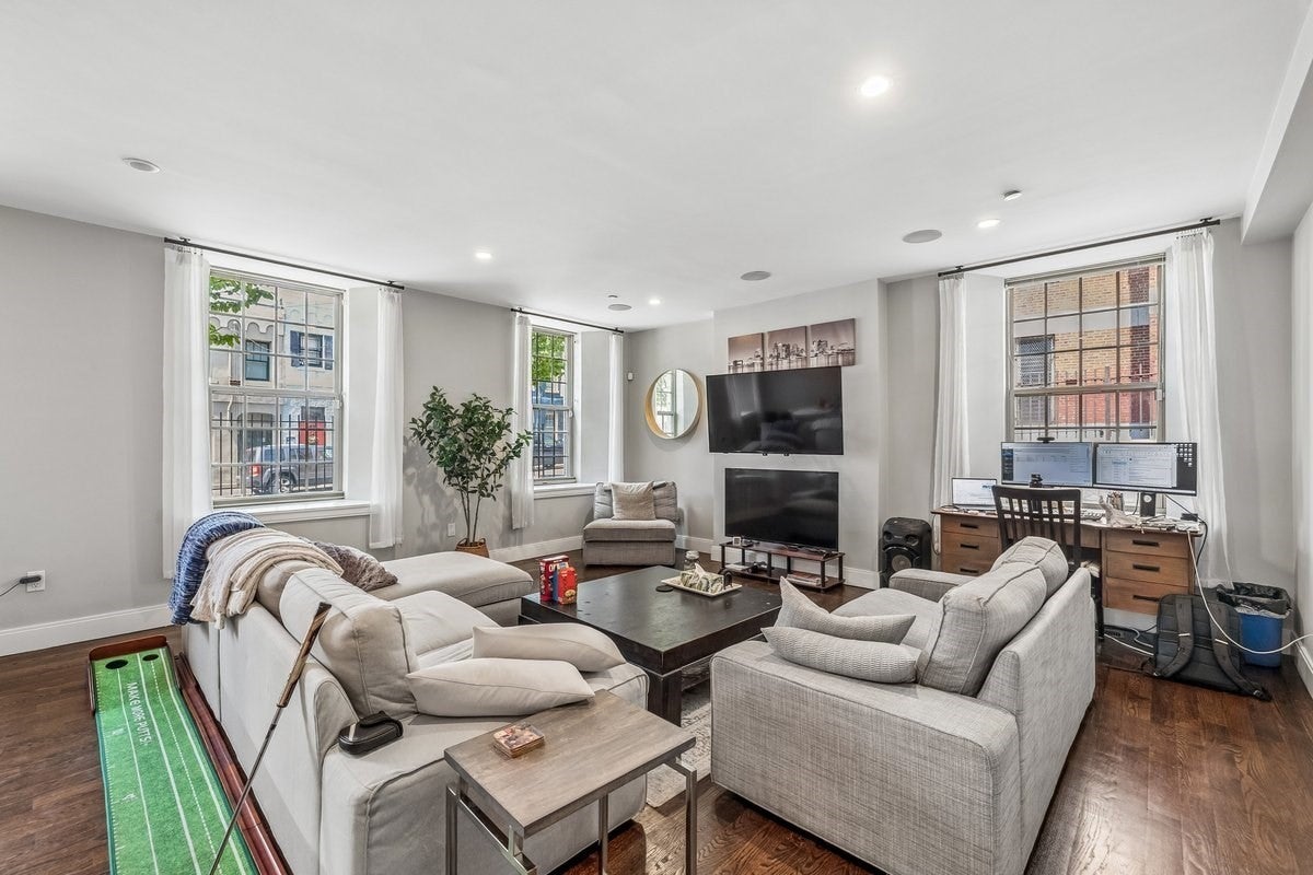 225 Dorchester Street #27, Boston, MA, 225 Dorchester Street #27, Boston, MA Photo #1