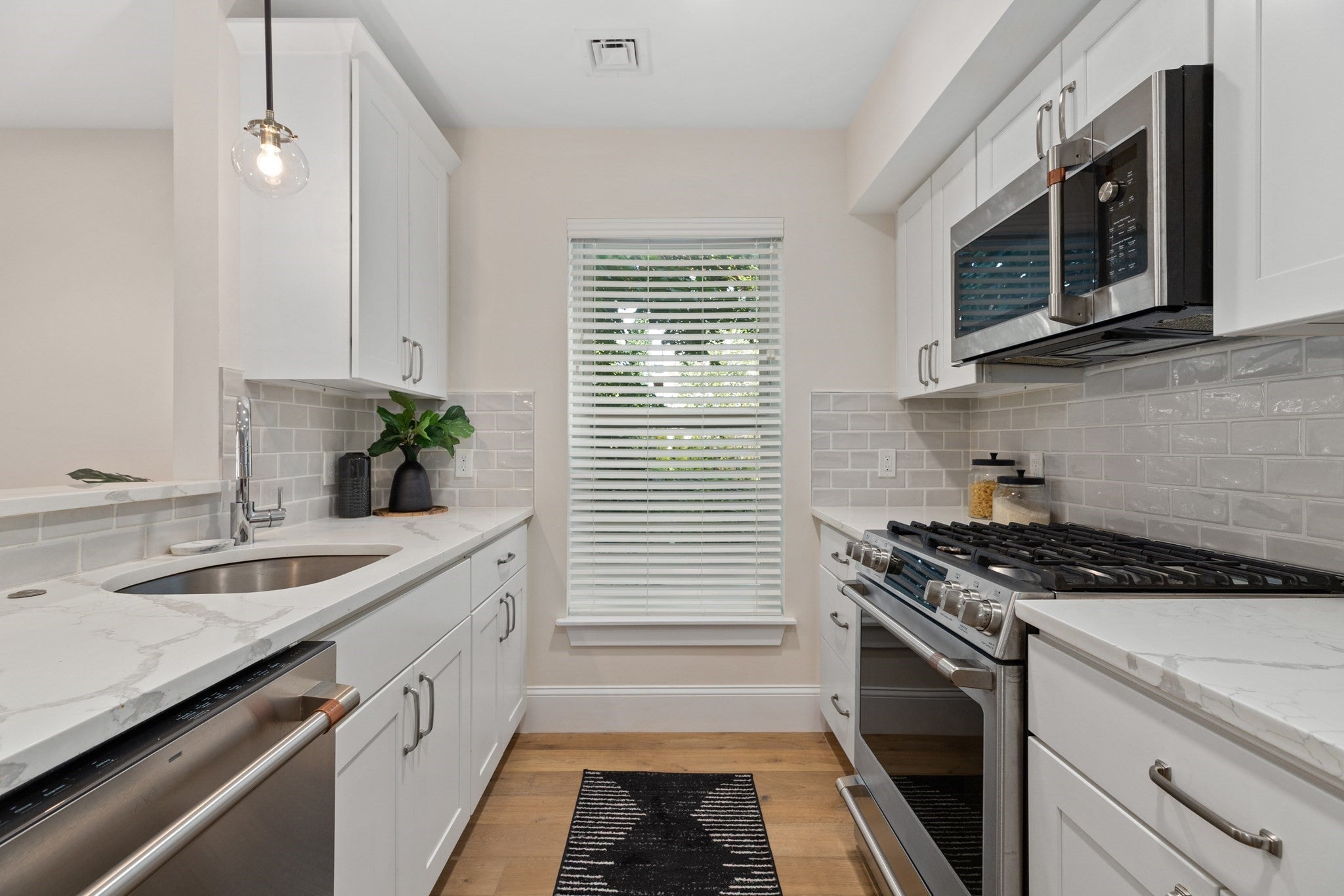 29 Ward St #103, Boston, MA, 29 Ward St #103, Boston, MA Photo #6