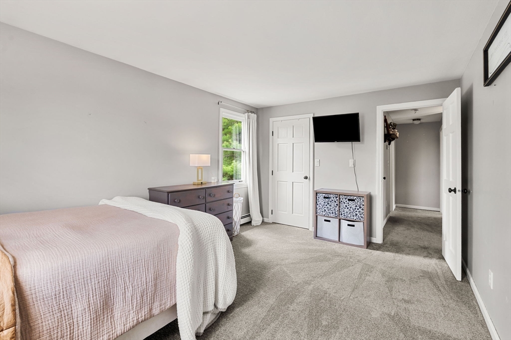 12 Rainbow Cir, Bridgewater, MA Photo #23