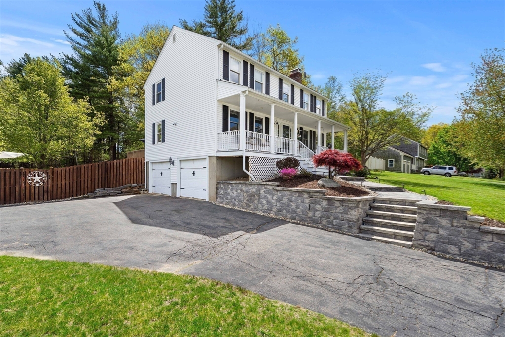 12 Rainbow Cir, Bridgewater, MA Photo #4