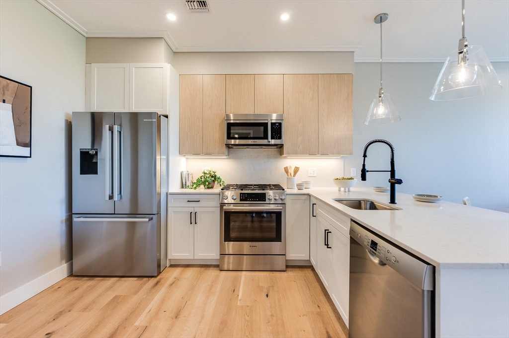 70 Leo Birmingham Pkwy #0504, Boston, MA Photo #7