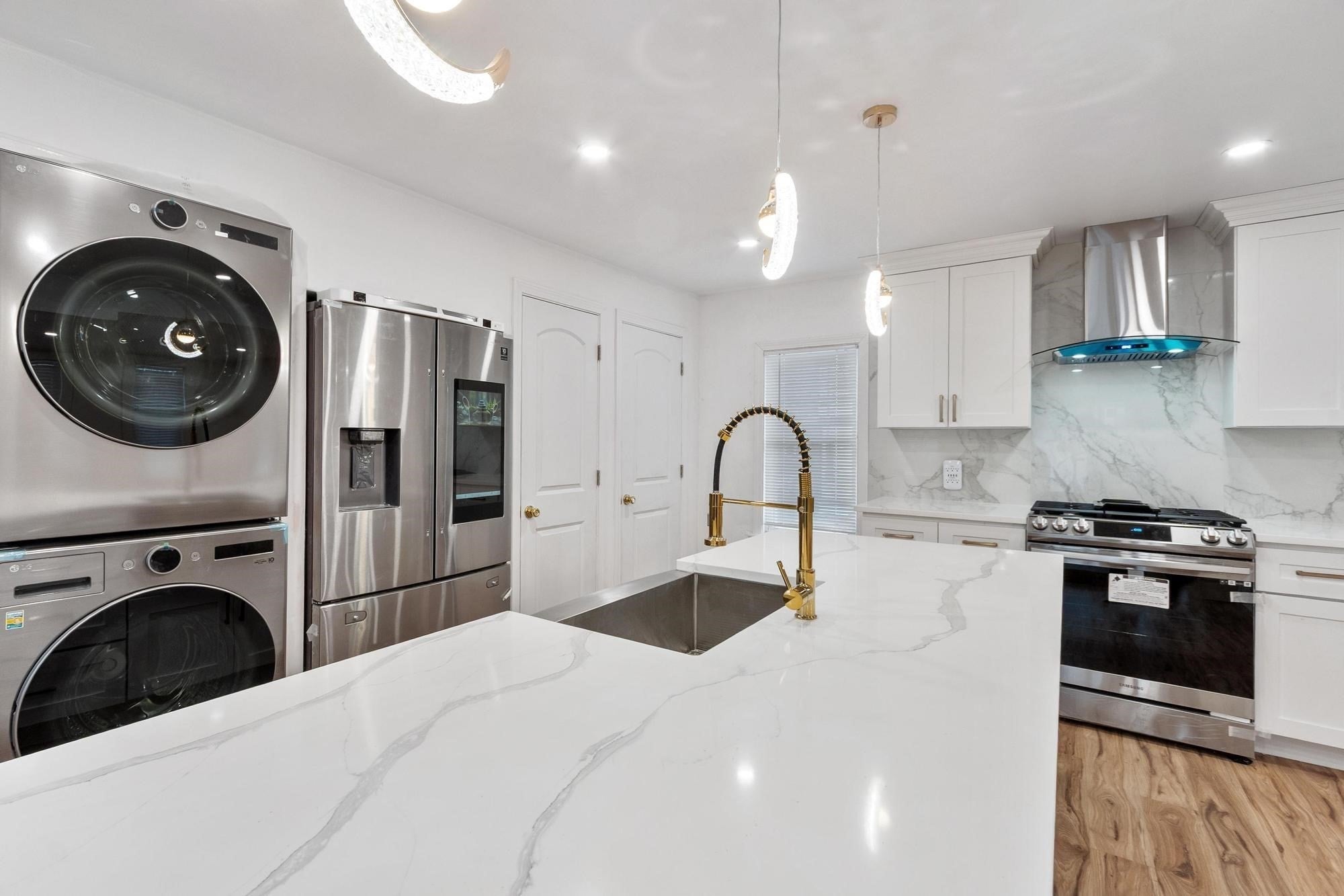 5 Oceanview St