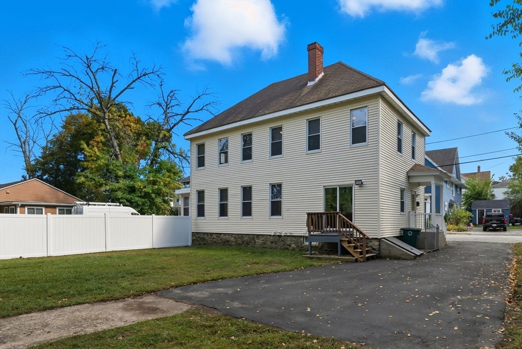 53 May St