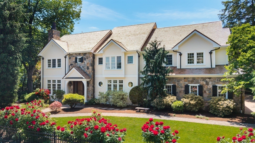8 Valley Road