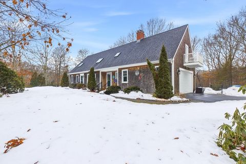 13 Checkerberry Ln Sandwich MA 02644