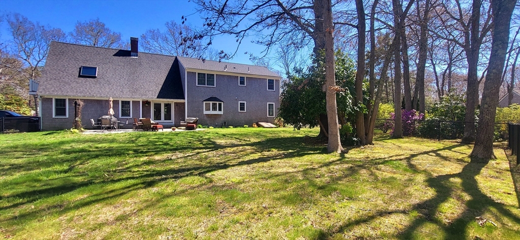 13 Checkerberry Ln