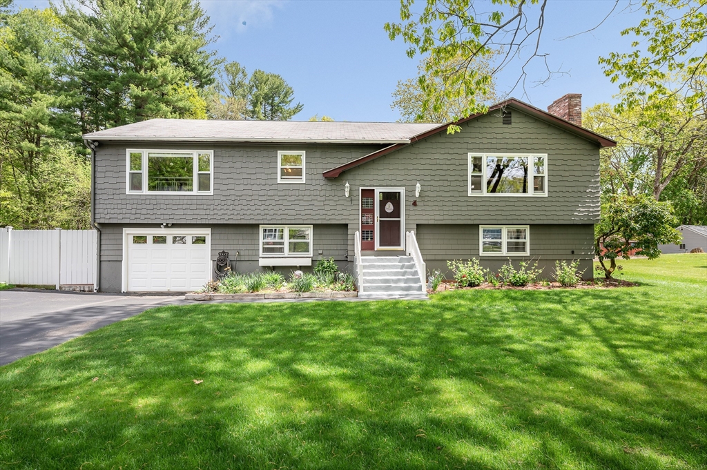 4 Pleasantview Ave