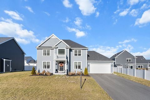 11 Wedge Dr Lakeville MA 02347