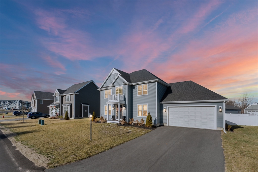 11 Wedge Dr